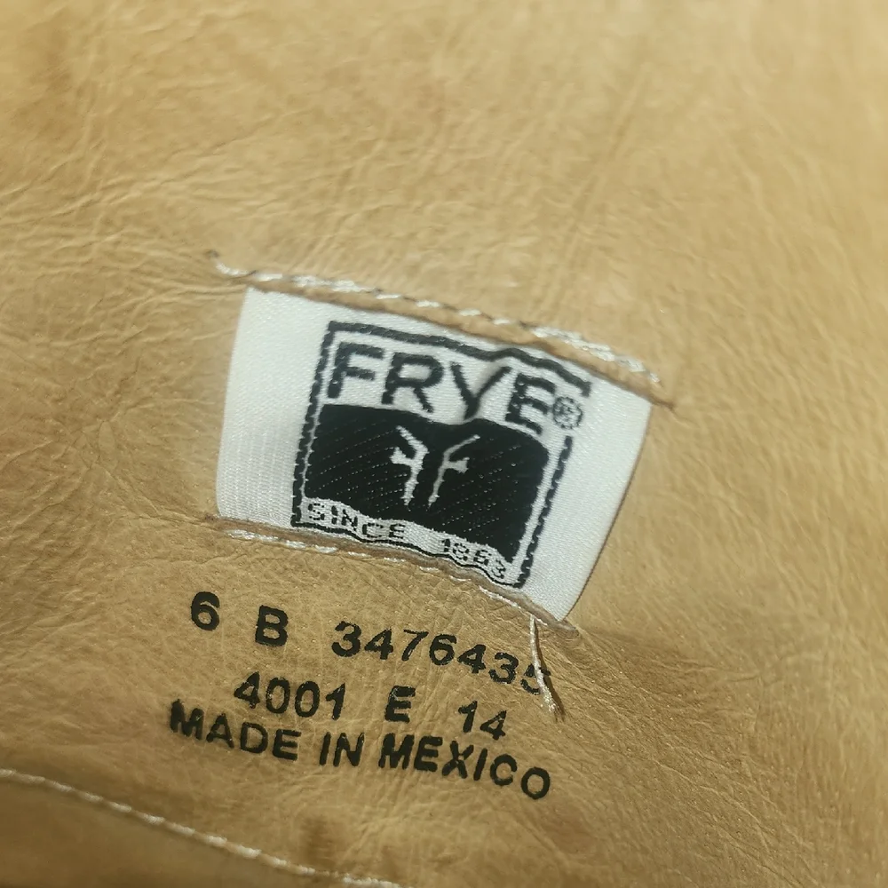Frye Tan Leather‎ Label Detail - Picture 8 of 9